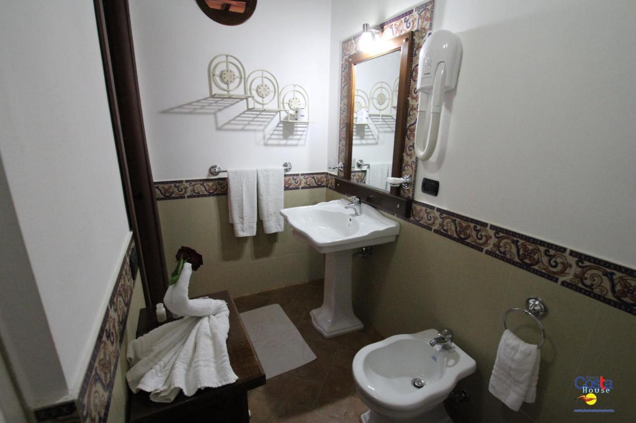 Agriturismo Costa House Bauernhof *