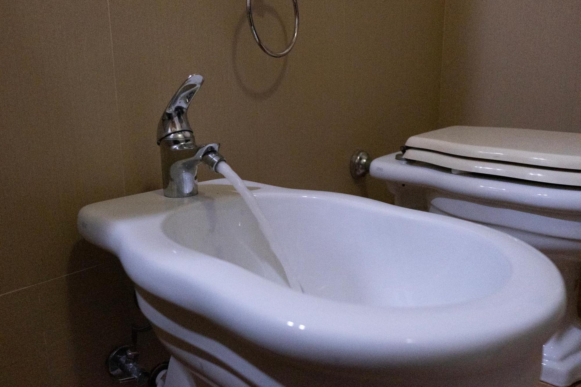 Costa House Farm stay *